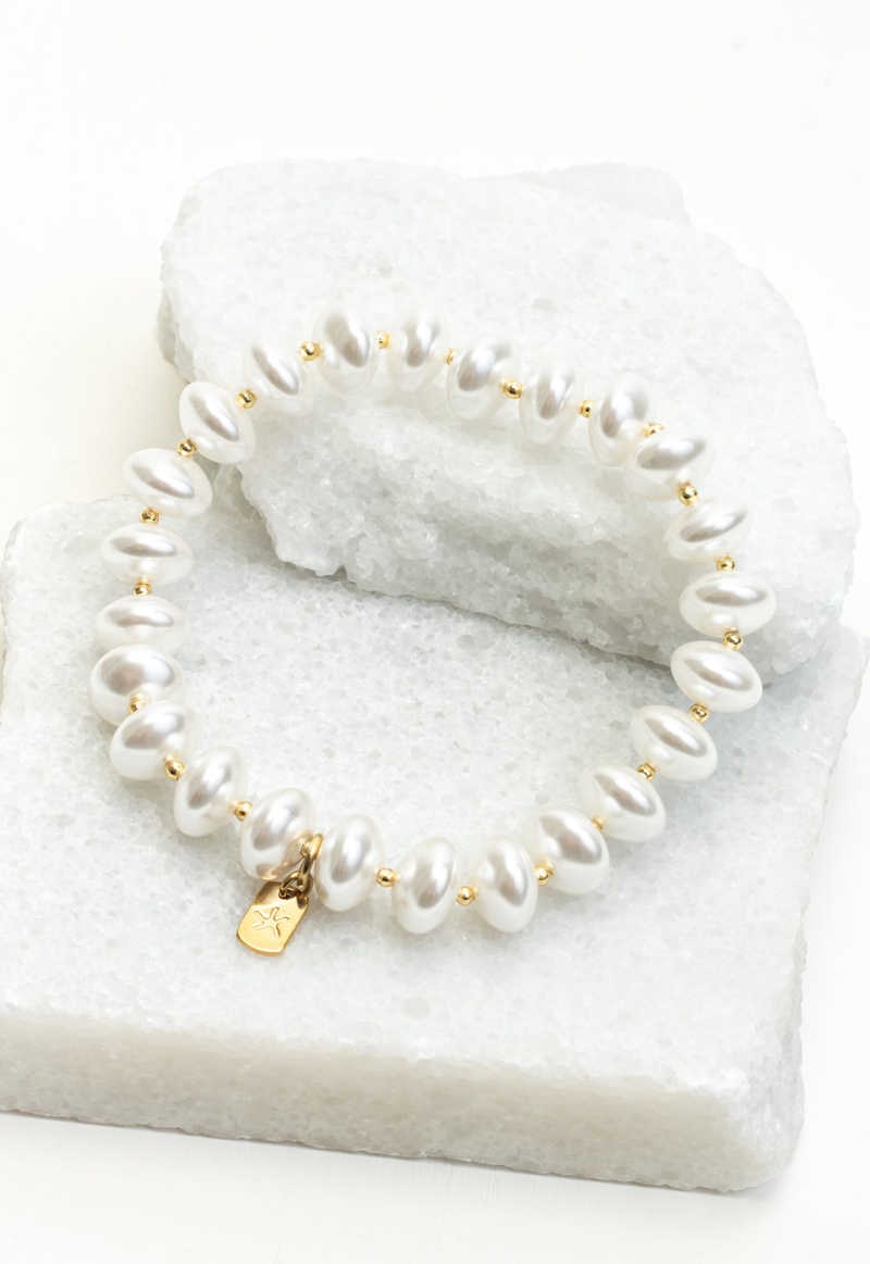 Pearl Glow Bracelet
