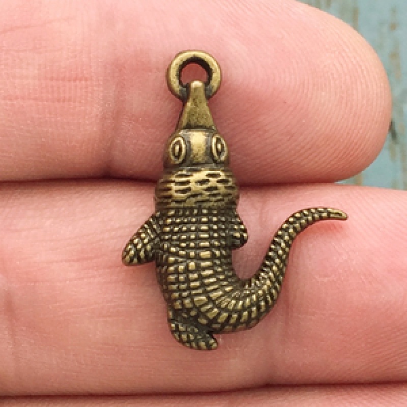 Small Bronze Alligator Charm In Antique Pewter