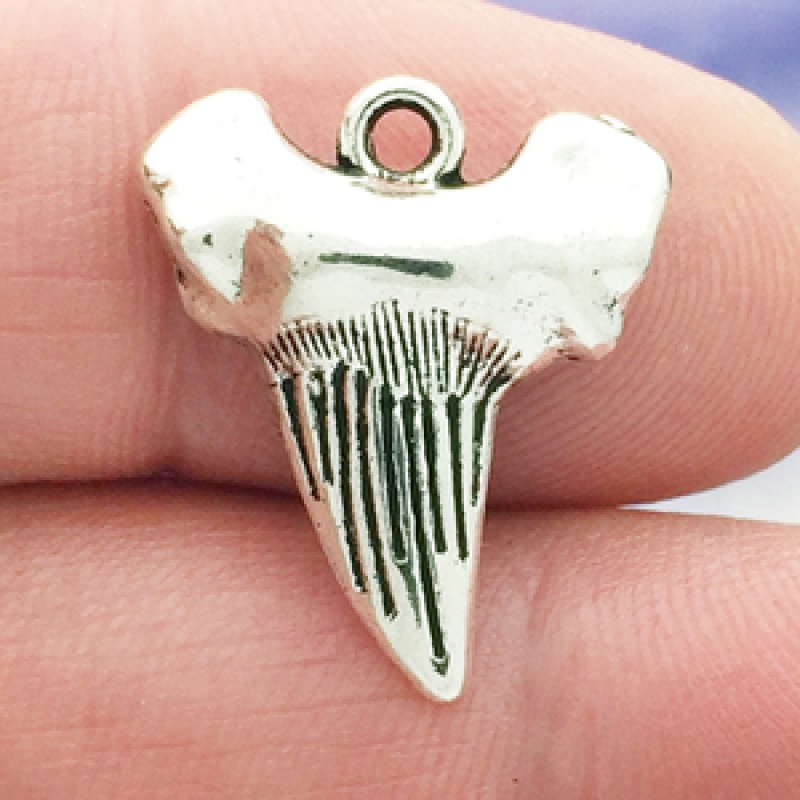 Shark Tooth Charms Bulk In Antique Silver Pewter