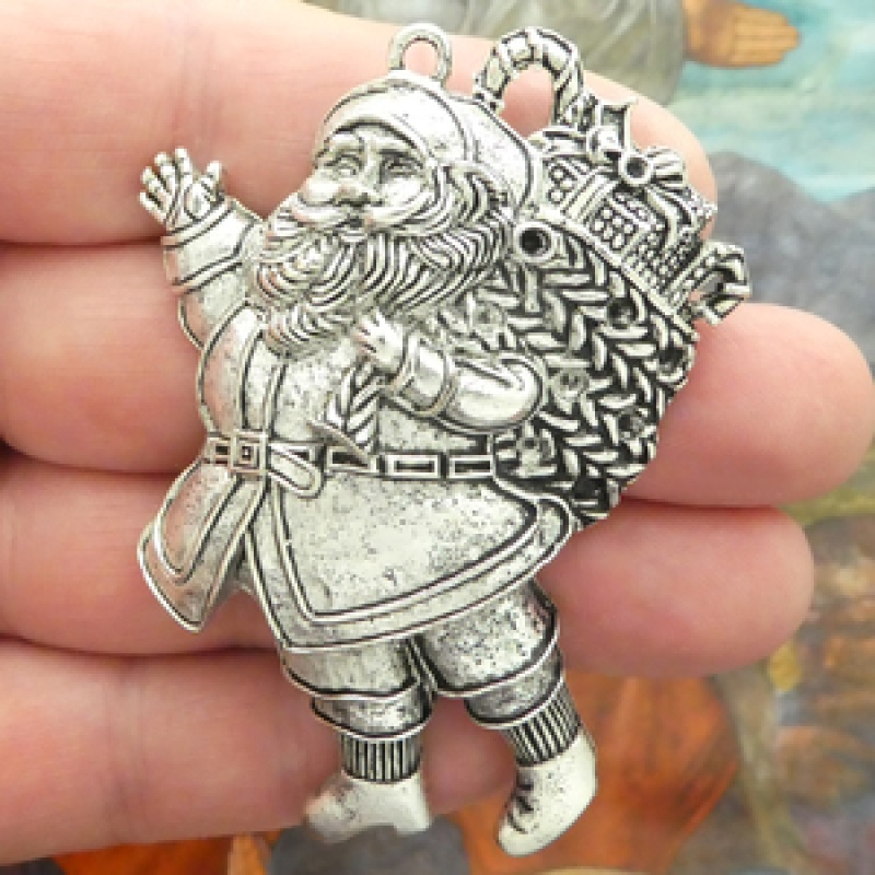Santa Claus Pendants In Silver Pewter