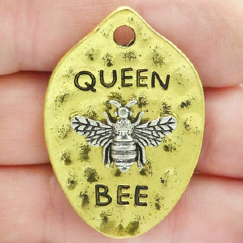 Mardi Gras Queen Bee Pendant In Silver And Gold Pewter