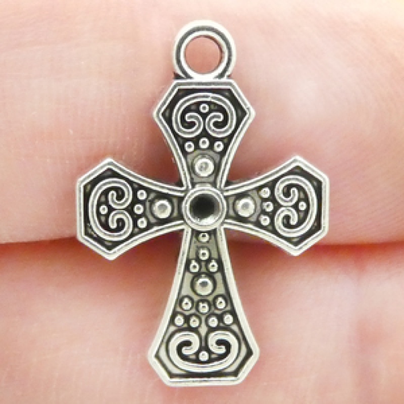 Small Silver Cross Charms Wholesale In Pewter